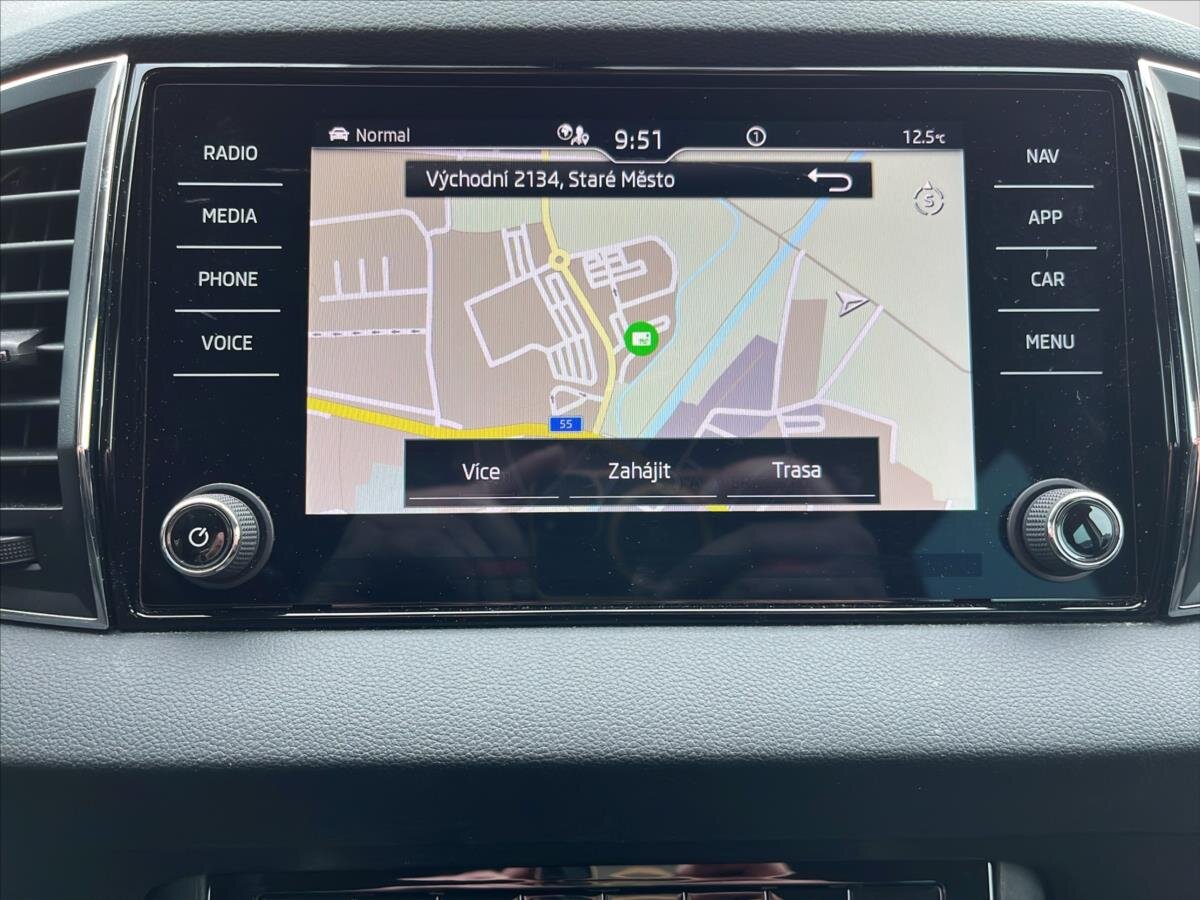 Škoda Karoq SUV 1,5 l 110 kw