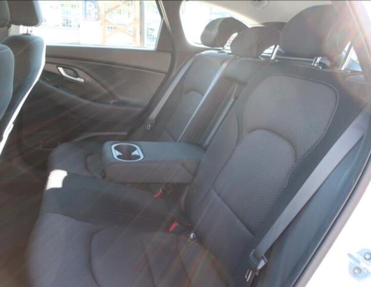 Hyundai i30 Kombi 1,6 l 85 kw