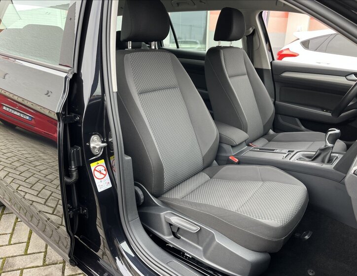 Volkswagen Passat 22