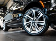 Cadillac Escalade 48