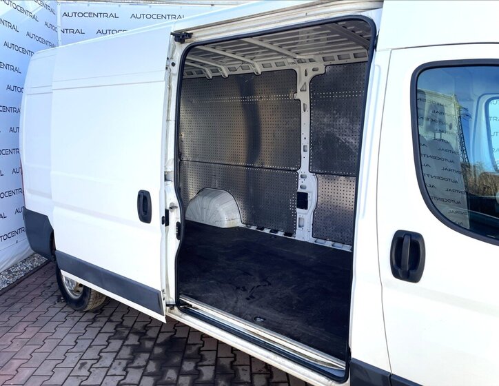 Peugeot Boxer Skříň 2,0 l 96 kw