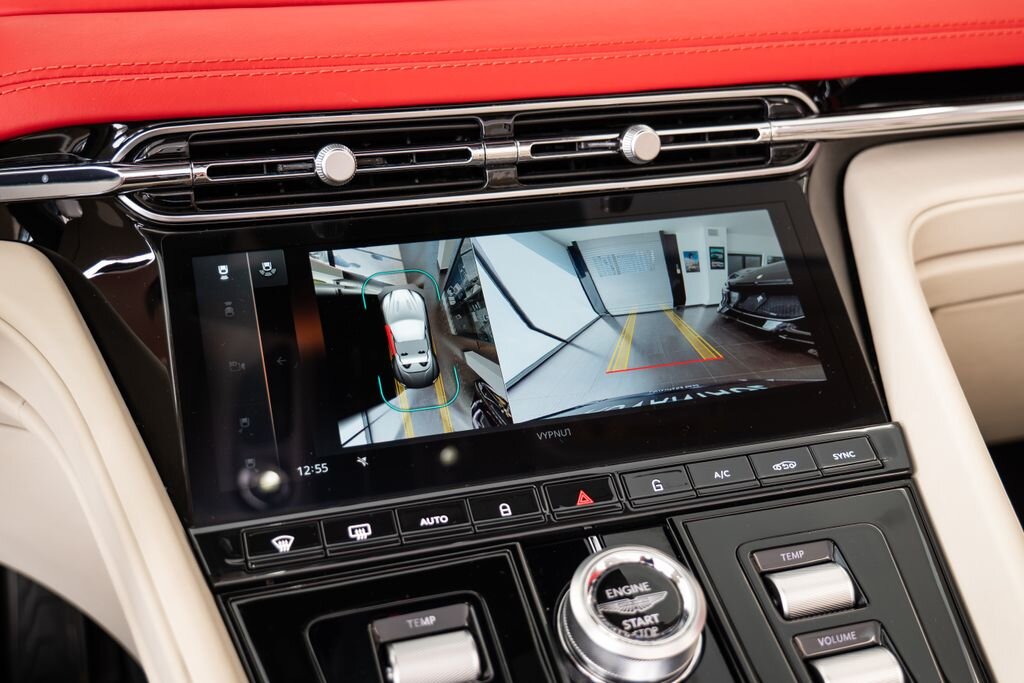 Aston Martin Ostatní Kabriolet 4,0 l 500 kw