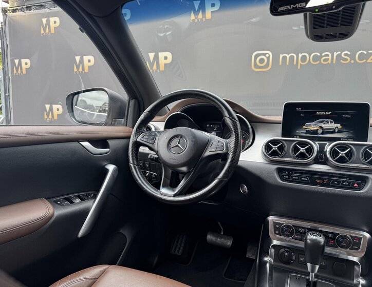 Mercedes-Benz Třídy X 12