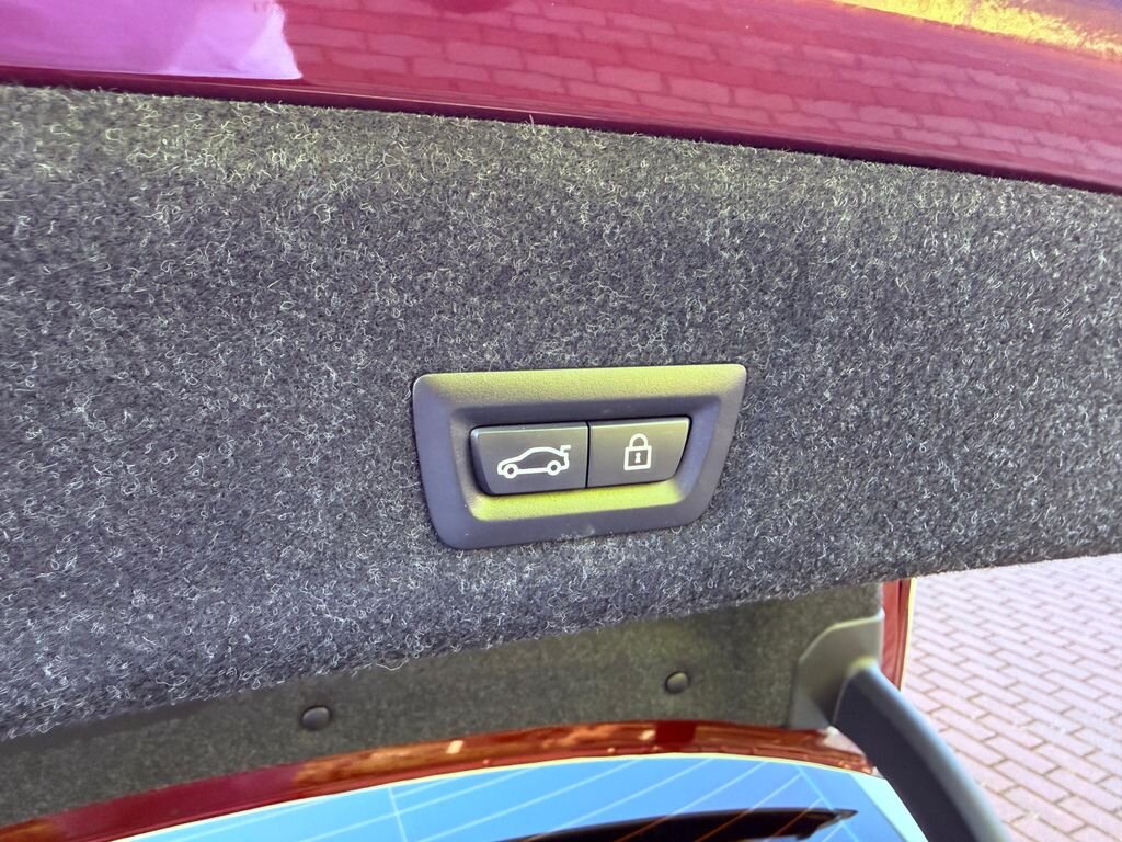 BMW M3 Sedan / Limuzína 3,0 l 375 kw