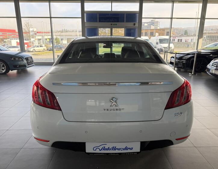Peugeot 508 5