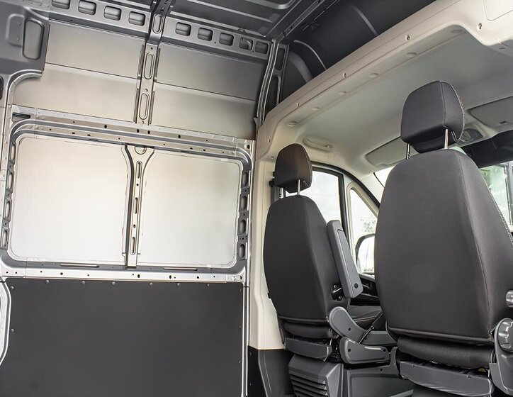 Peugeot Boxer Ostatní 2,2 l 132 kw