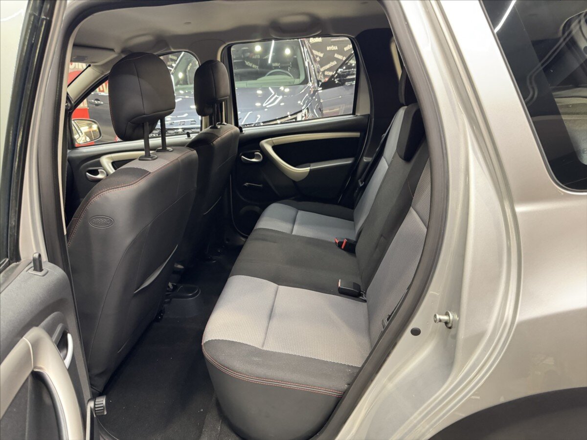 Dacia Duster SUV / Terénní 1,6 l 77 kw