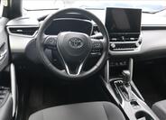 Toyota Corolla Cross 13
