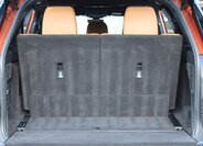 Land Rover Discovery 38