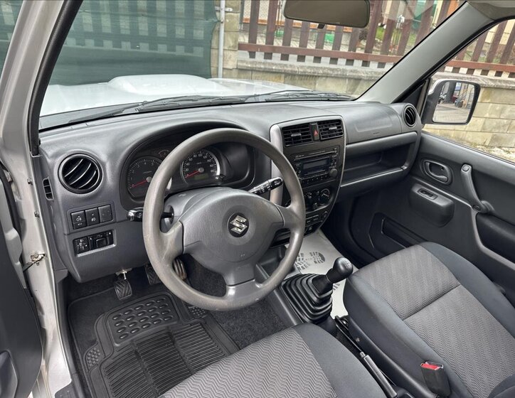 Suzuki Jimny Ostatní 1,3 l 63 kw