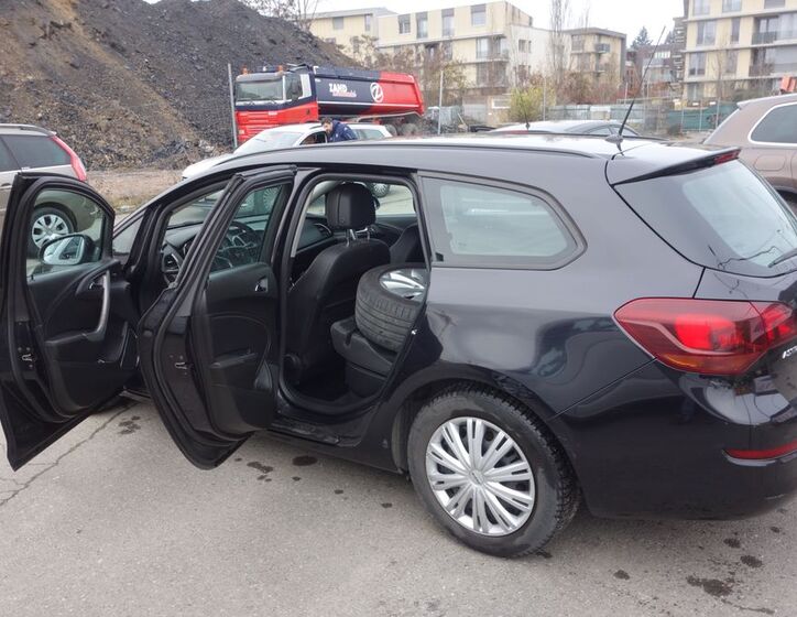 Opel Astra 13