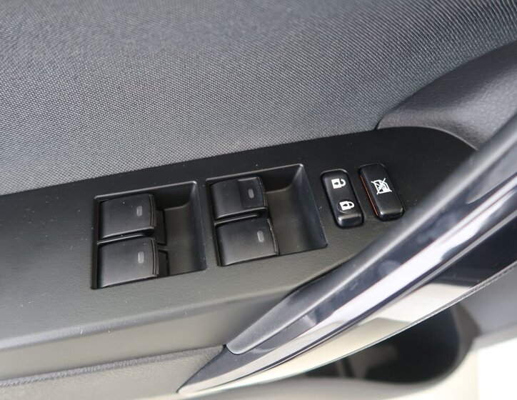 Toyota Auris Kombi 1,6 l 97 kw