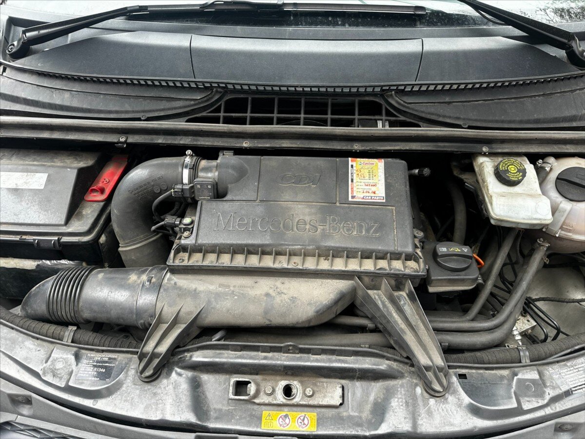 Mercedes-Benz Vito Kombi 2,1 l 120 kw
