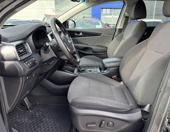 KIA Sorento 18