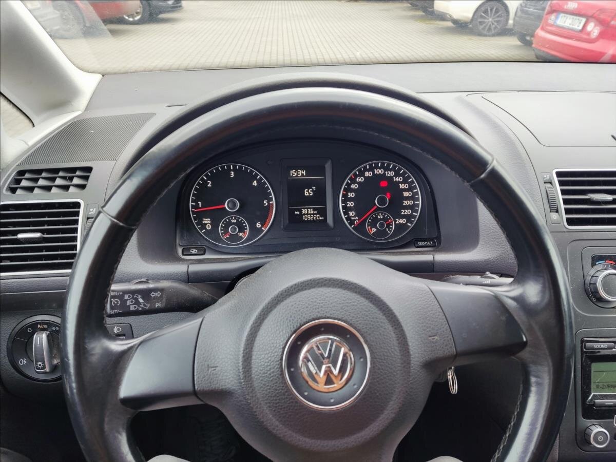 Volkswagen Touran Kombi 2,0 l 103 kw