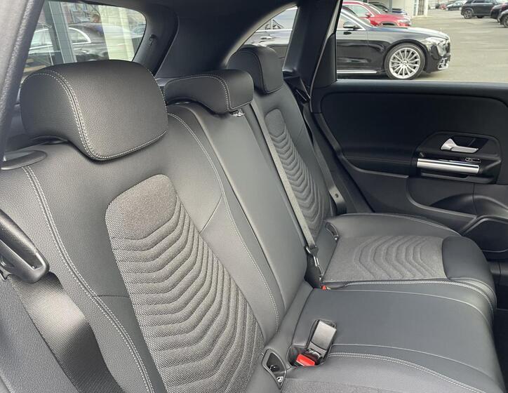 Mercedes-Benz Třídy B 15