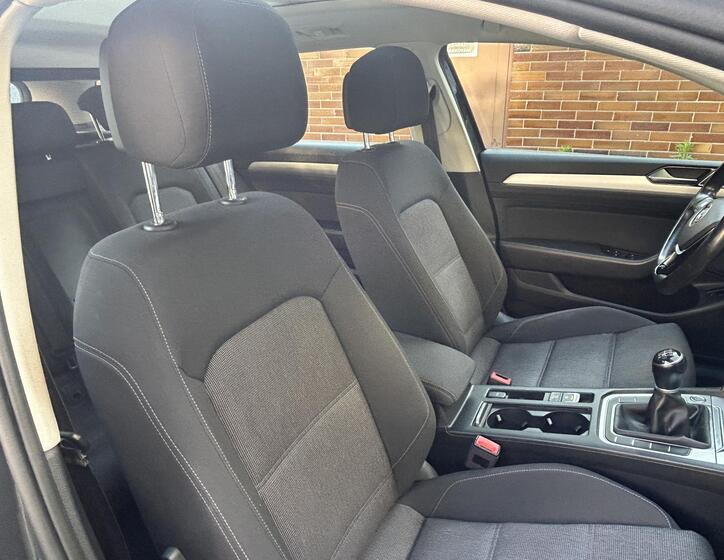 Volkswagen Passat 43