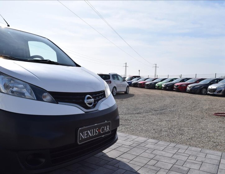 Nissan NV200 MPV 1,6 l 81 kw