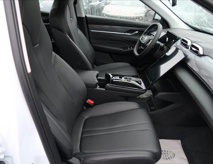 Dongfeng Mage SUV 1,5 l 145 kw