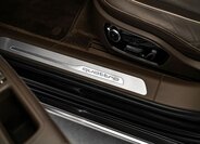 Audi A8 Sedan 4,1 l 283 kw