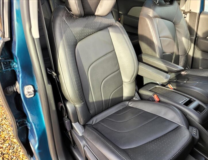 Citroën Grand C4 SpaceTourer 11