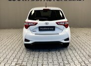 Toyota Yaris Kombi 1,5 l 82 kw