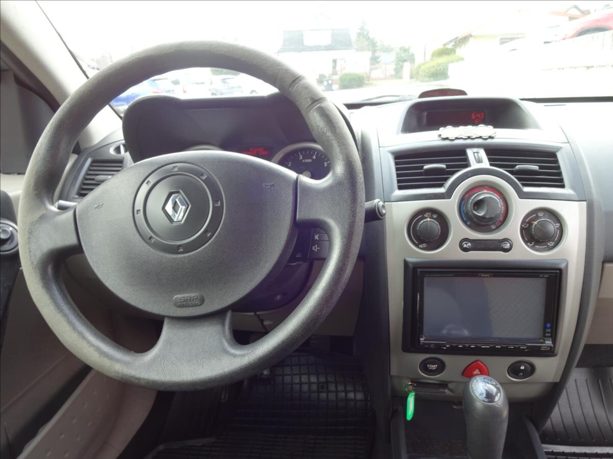 Renault Mégane Hatchback 1,4 l 72 kw