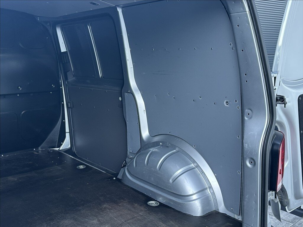 Volkswagen Transporter Skříň 2,0 l 110 kw