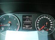 Volkswagen Multivan 32