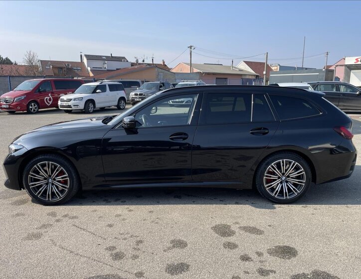 BMW Řada 3 Kombi 2,0 l 215 kw