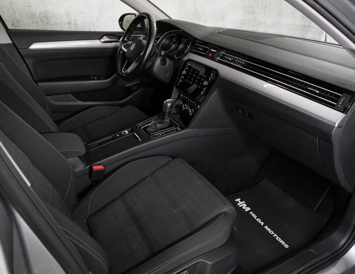 Volkswagen Passat 11