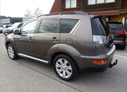 Mitsubishi Outlander 13