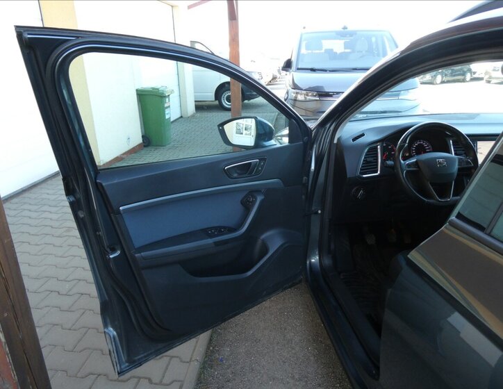 Seat Ateca SUV / Terénní 2,0 l 110 kw