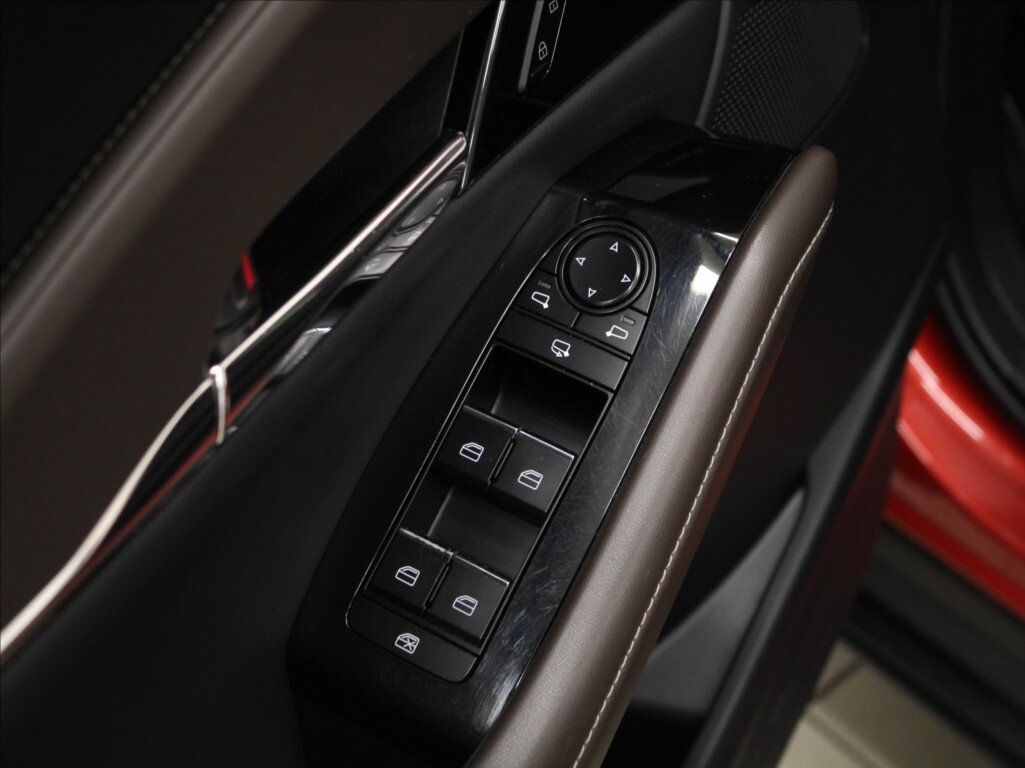 Mazda CX-30 SUV / Terénní 2,0 l 132 kw