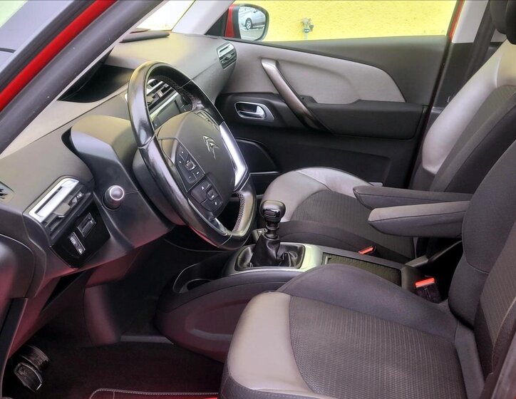 Citroën Grand C4 Picasso MPV 1,5 l 96 kw