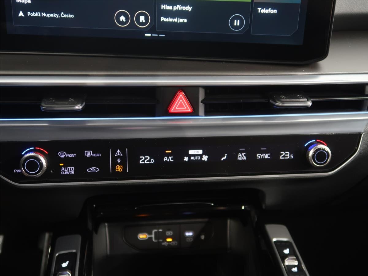 KIA Sorento SUV / Terénní 2,2 l 142 kw