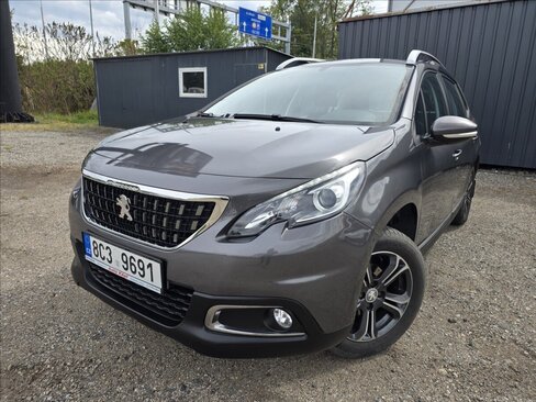 Peugeot 2008 SUV / Terénní 1,2 l 61 kw