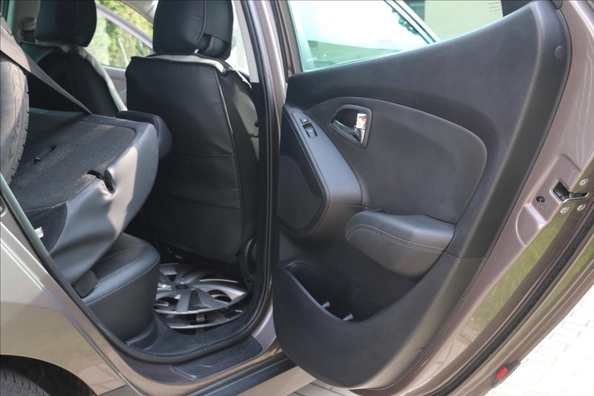 Hyundai ix35 SUV / Terénní 1,7 l 85 kw