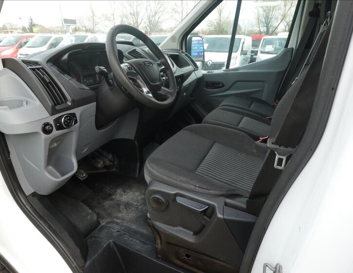 Ford Transit Ostatní 2,0 l 96 kw