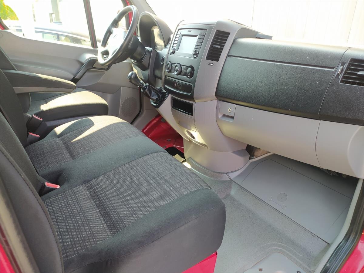 Mercedes-Benz Sprinter Skříň 2,1 l 95 kw