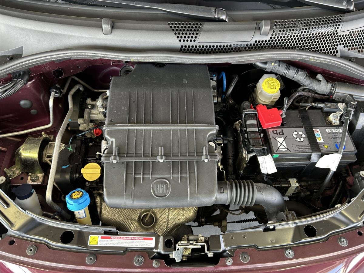 Fiat 500 Hatchback 1,2 l 51 kw