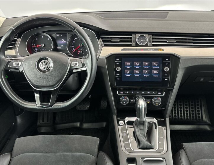Volkswagen Passat Kombi 2,0 l 140 kw