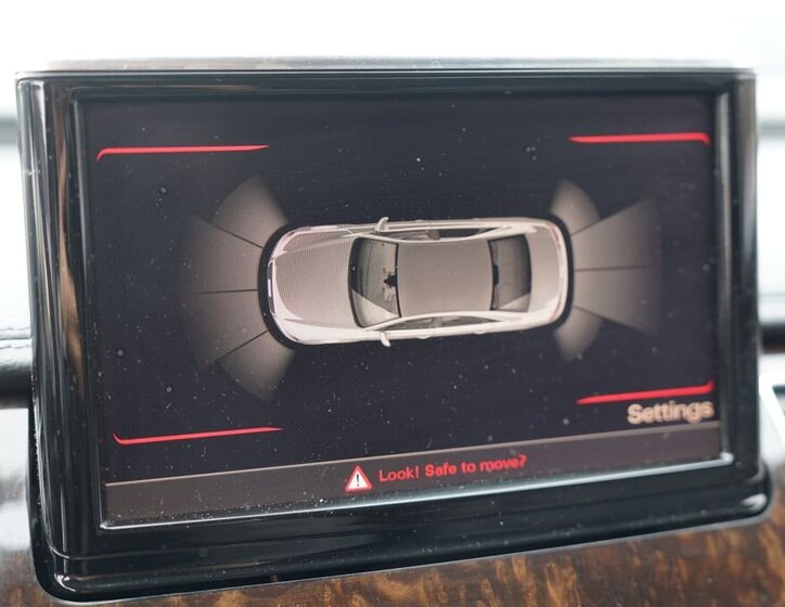 Audi A8 Sedan / Limuzína 3,0 l 213 kw