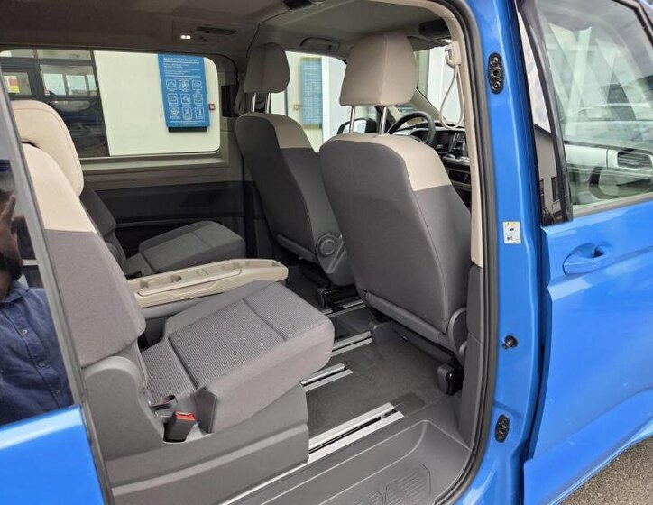 Volkswagen Multivan VAN-Minibus 2,0 l 110 kw