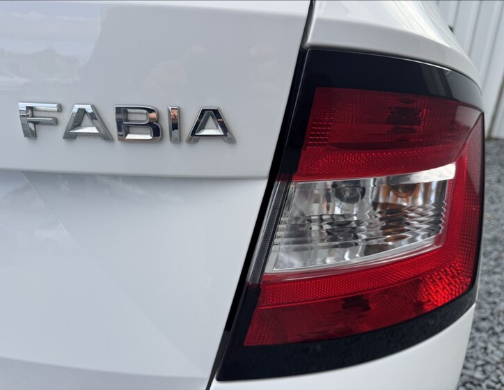 Škoda Fabia 16