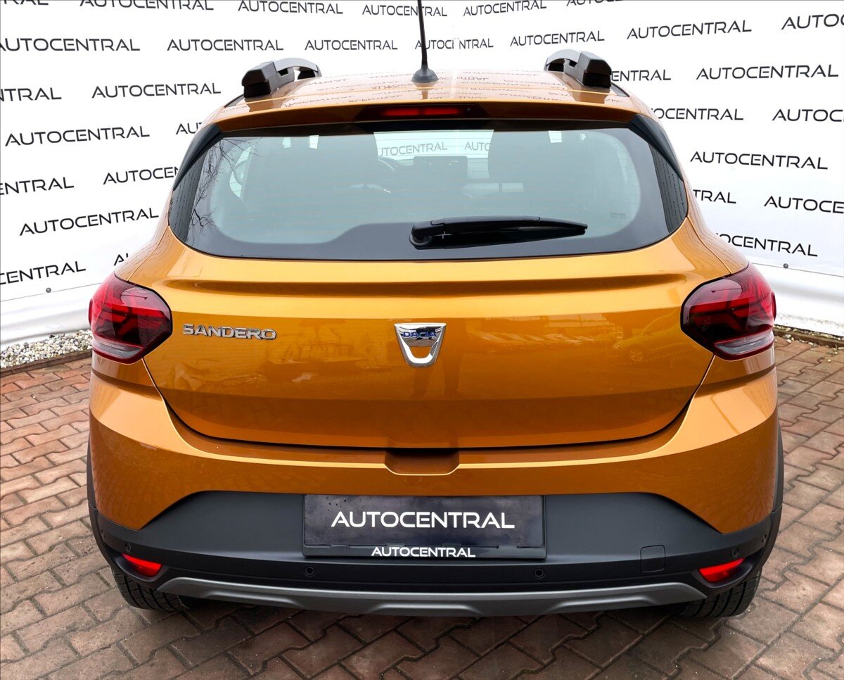 Dacia Sandero Hatchback 999,0 67 kw