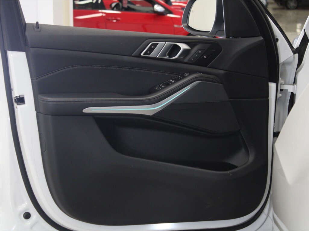 BMW X5 SUV / Terénní 3,0 l 245 kw