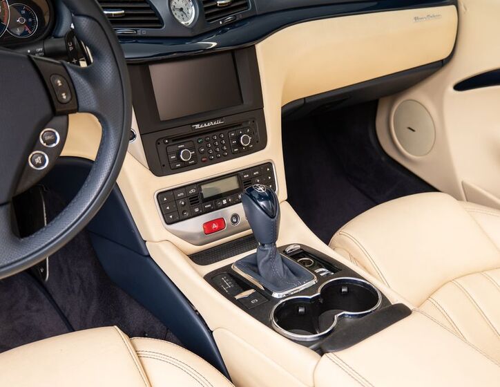 Maserati GranCabrio 10