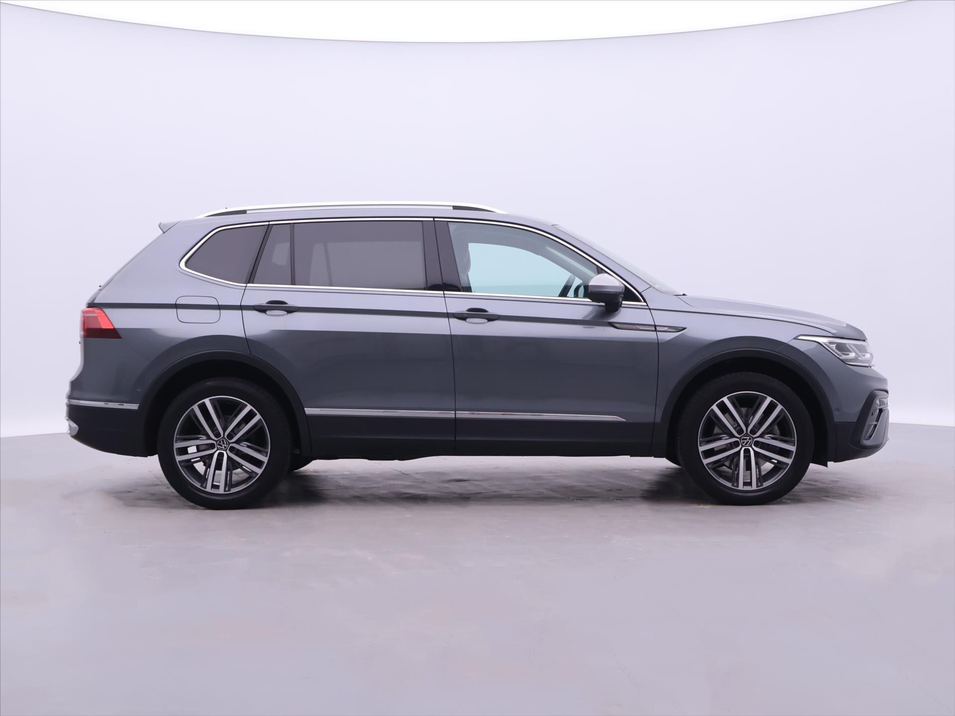 Volkswagen Tiguan Allspace SUV / Terénní 2,0 l 140 kw