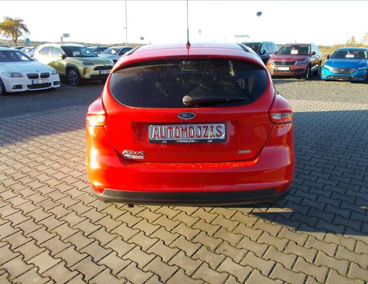 Ford Focus 9